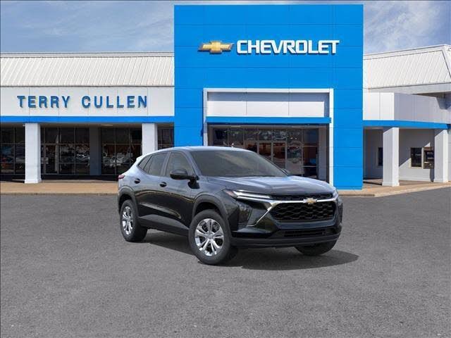2026 Chevrolet Trax LS FWD