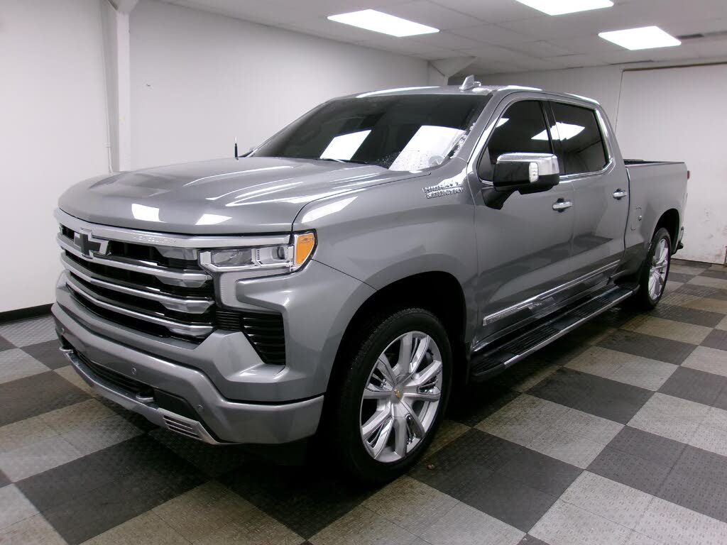 2024 Chevrolet Silverado 1500 High Country Crew Cab 4WD