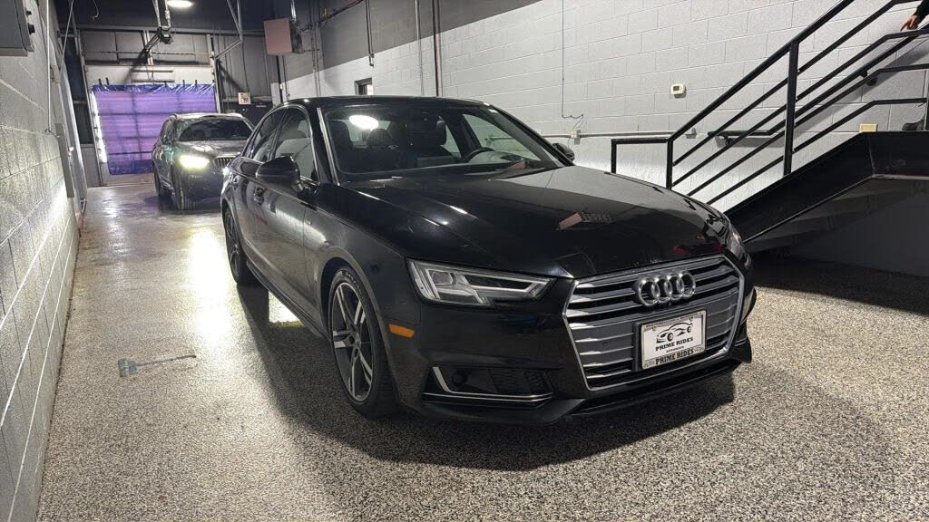 2018 Audi A4 2.0 TFSI quattro Prestige AWD
