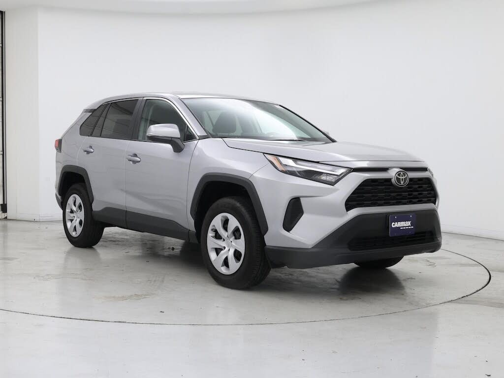 2025 Toyota RAV4 LE AWD