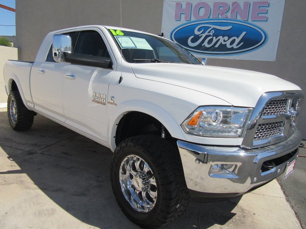 2016 RAM 2500 Laramie Mega Cab 4WD