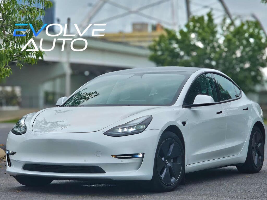 2022 Tesla Model 3 Long Range AWD