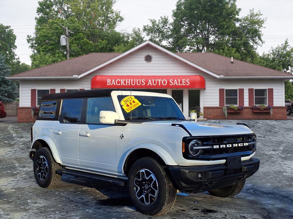 2023 Ford Bronco Outer Banks Advanced 4-Door 4WD