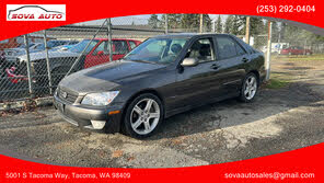 Lexus IS 300 Sedan RWD