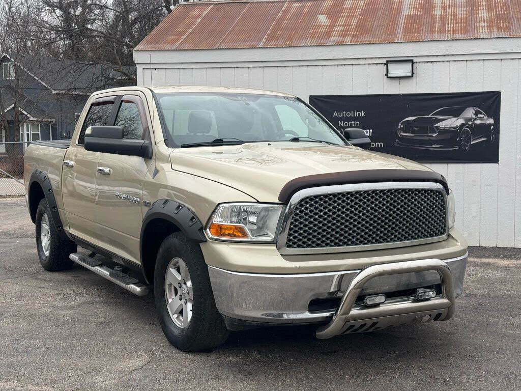 2011 RAM 1500 SLT Crew Cab 4WD