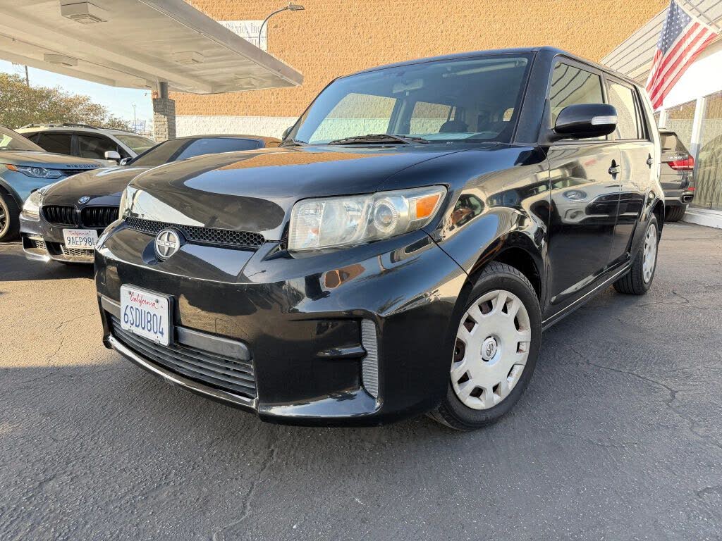 2012 Scion xB Base