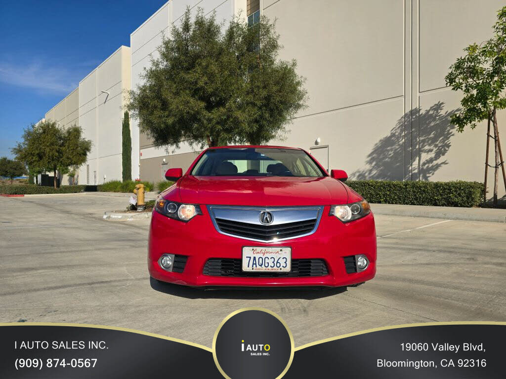 2013 Acura TSX Sedan FWD with Technology Package