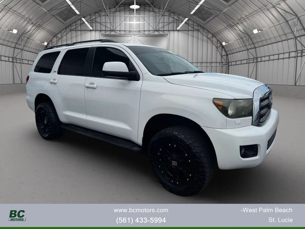 2013 Toyota Sequoia SR5 4WD