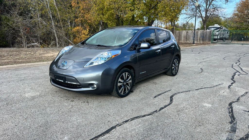 2015 Nissan LEAF SL