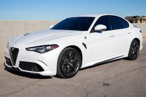 Alfa Romeo Giulia Quadrifoglio RWD