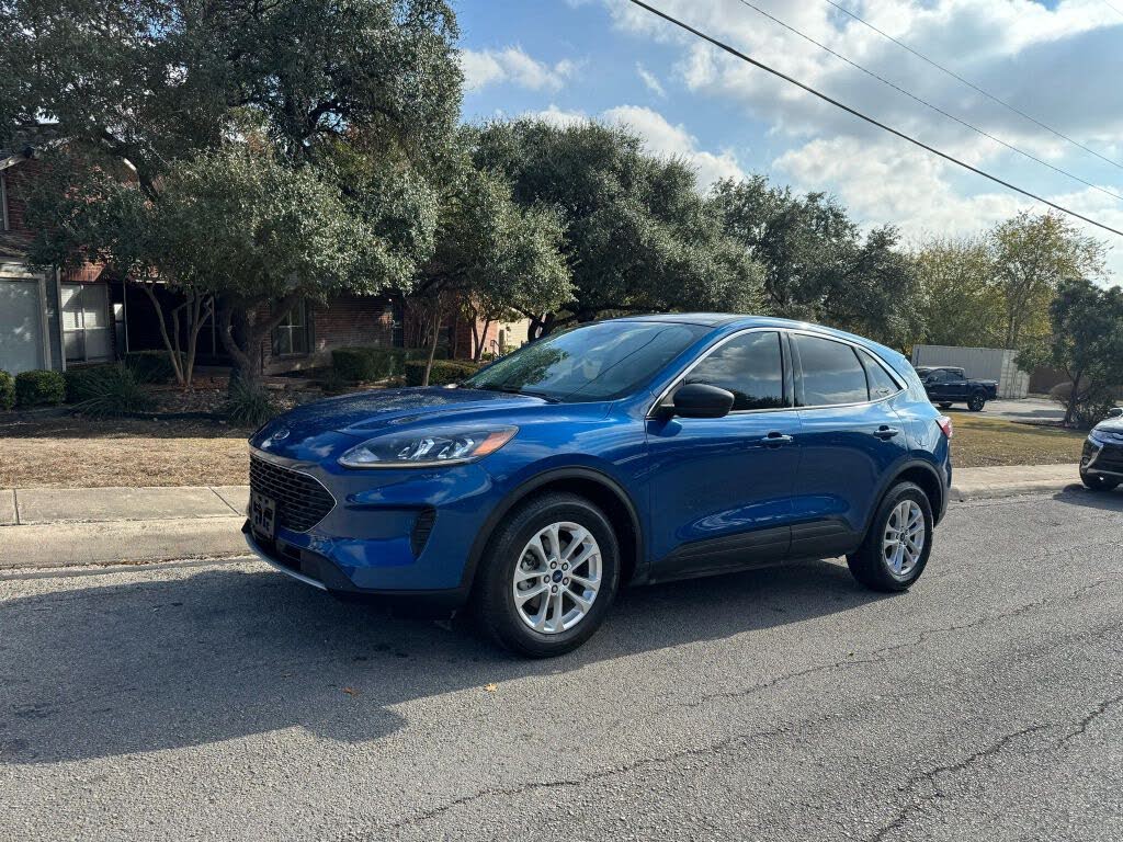 2022 Ford Escape Hybrid SE FWD