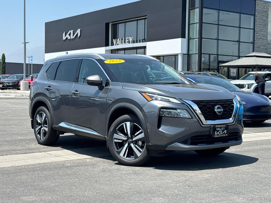 2023 Nissan Rogue SL FWD