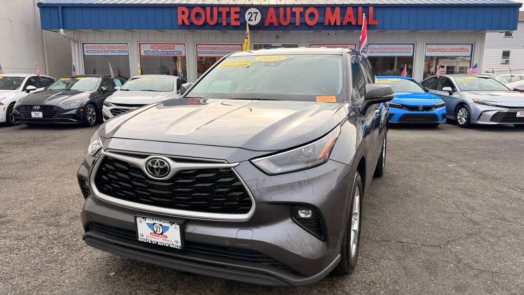 2023 Toyota Highlander LE AWD