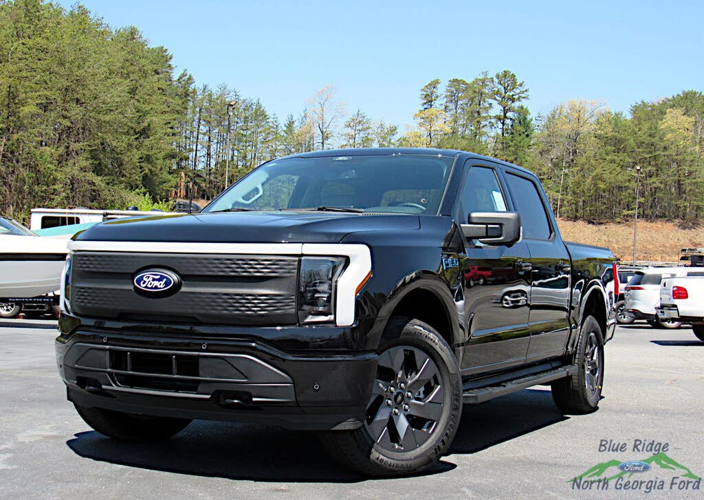 2025 Ford F-150 Lightning Flash SuperCrew AWD