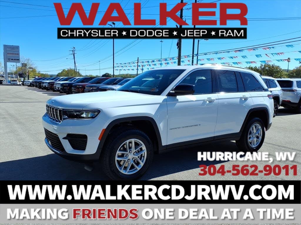 2025 Jeep Grand Cherokee Laredo X 4WD