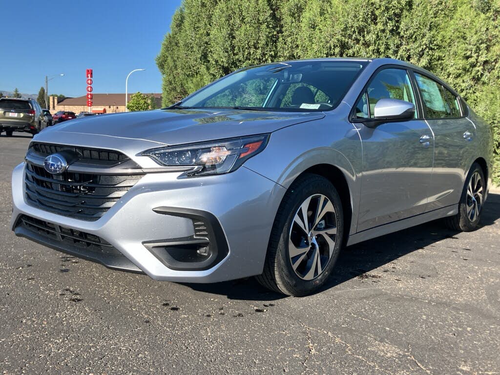 2025 Subaru Legacy Premium AWD