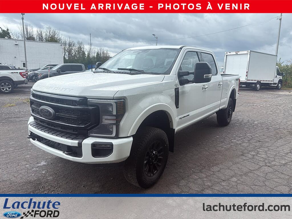 2022 Ford F-350 Super Duty Lariat Crew Cab 4WD