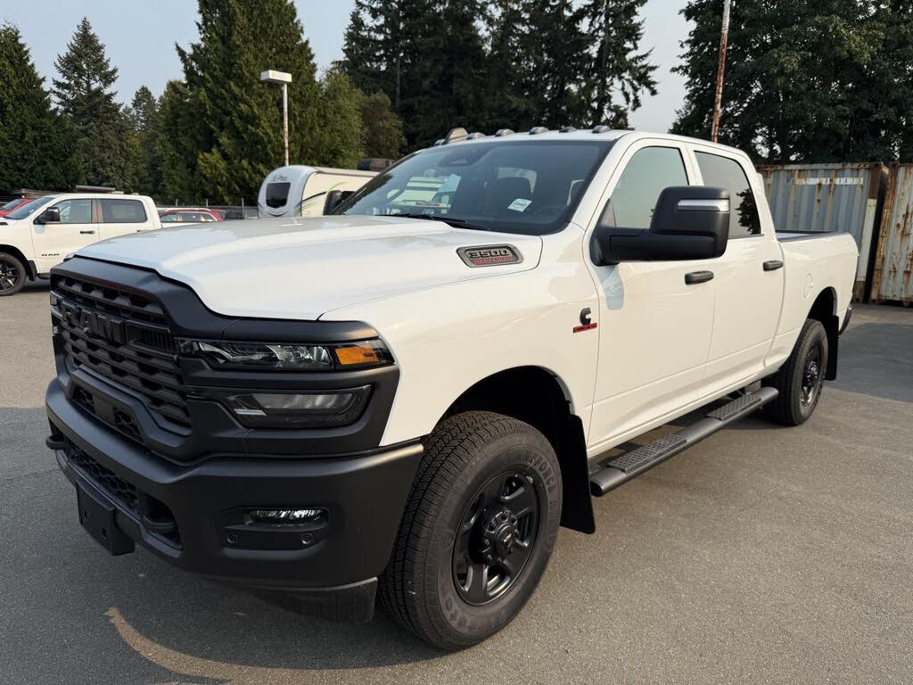 2025 RAM 3500 Tradesman Crew Cab 4WD