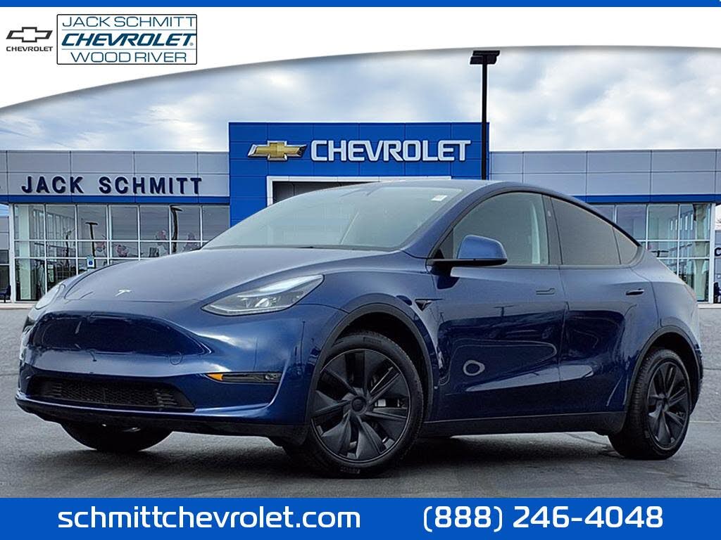 2025 Tesla Model Y Long Range AWD