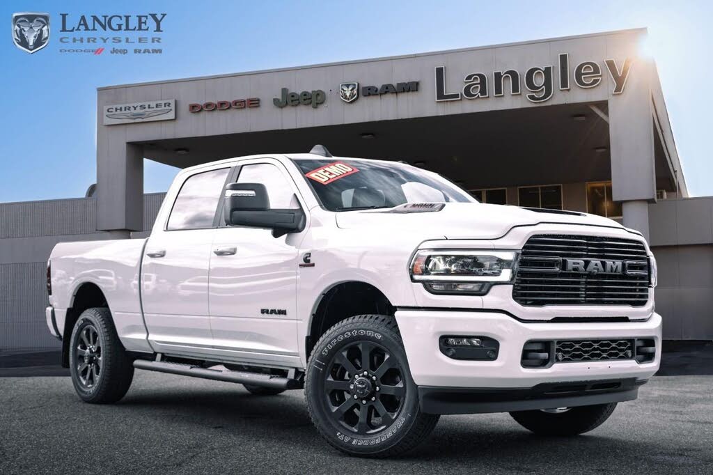 2024 RAM 3500 Laramie Crew Cab 4WD