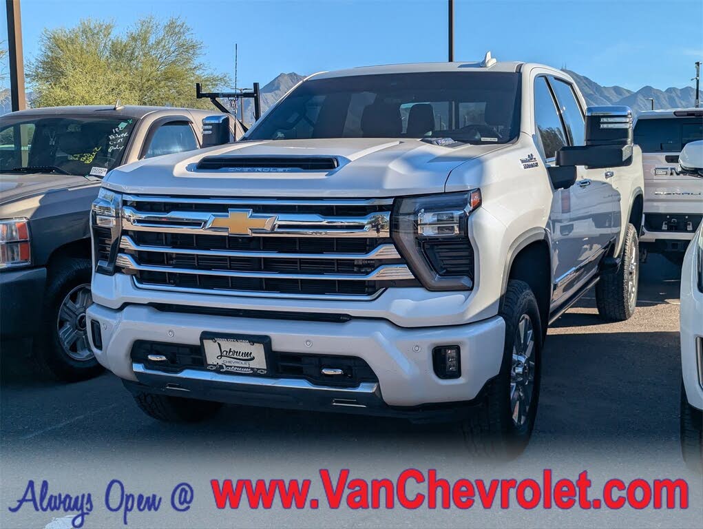 2025 Chevrolet Silverado 3500HD High Country Crew Cab 4WD