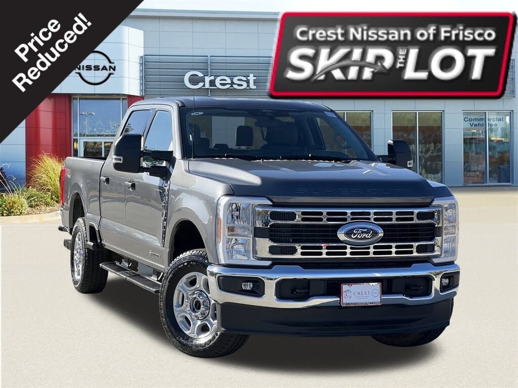 2025 Ford F-250 Super Duty XLT Crew Cab 4WD
