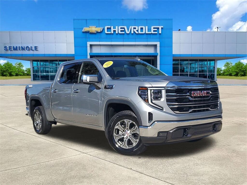2025 GMC Sierra 1500 SLT Crew Cab 4WD