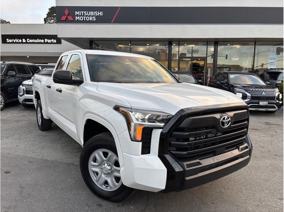 2025 Toyota Tundra SR Double Cab 4WD