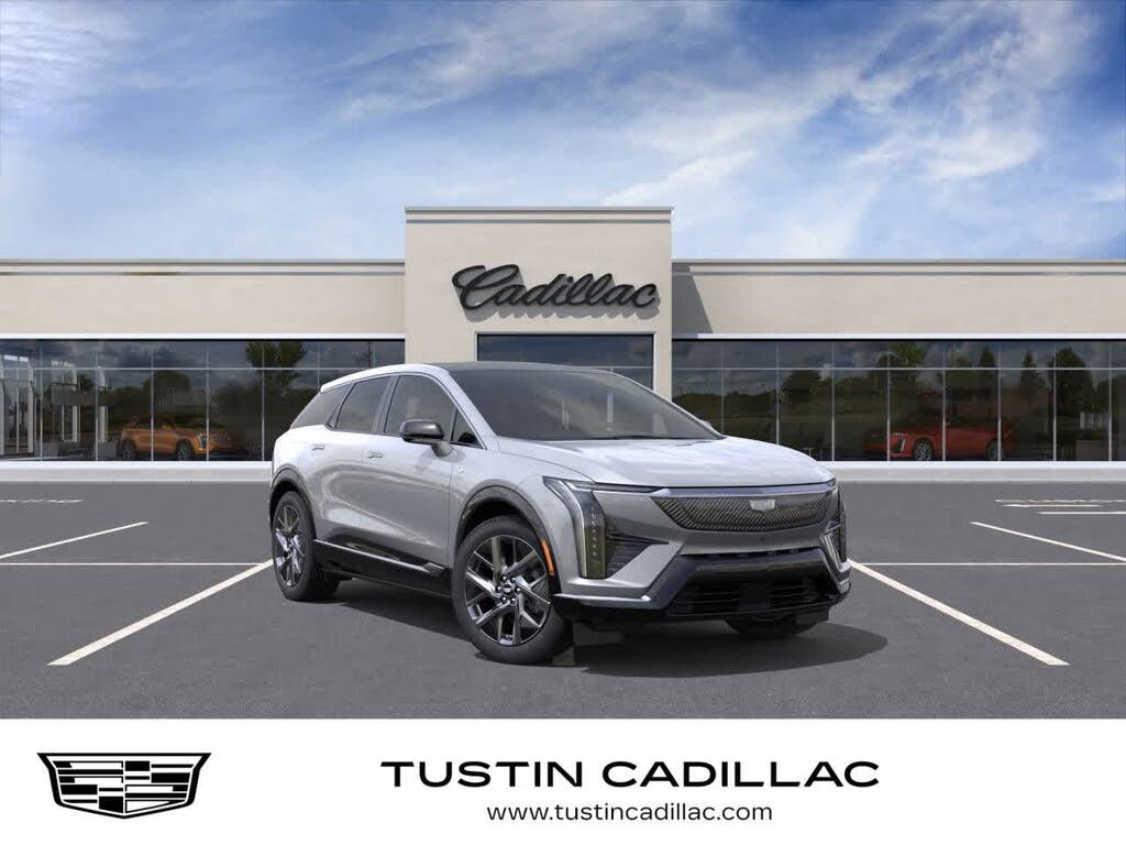 2026 Cadillac OPTIQ Luxury AWD