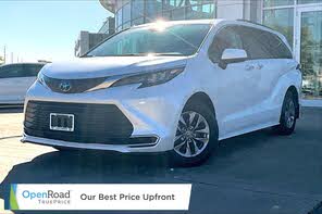Toyota Sienna XLE 8-Passenger FWD
