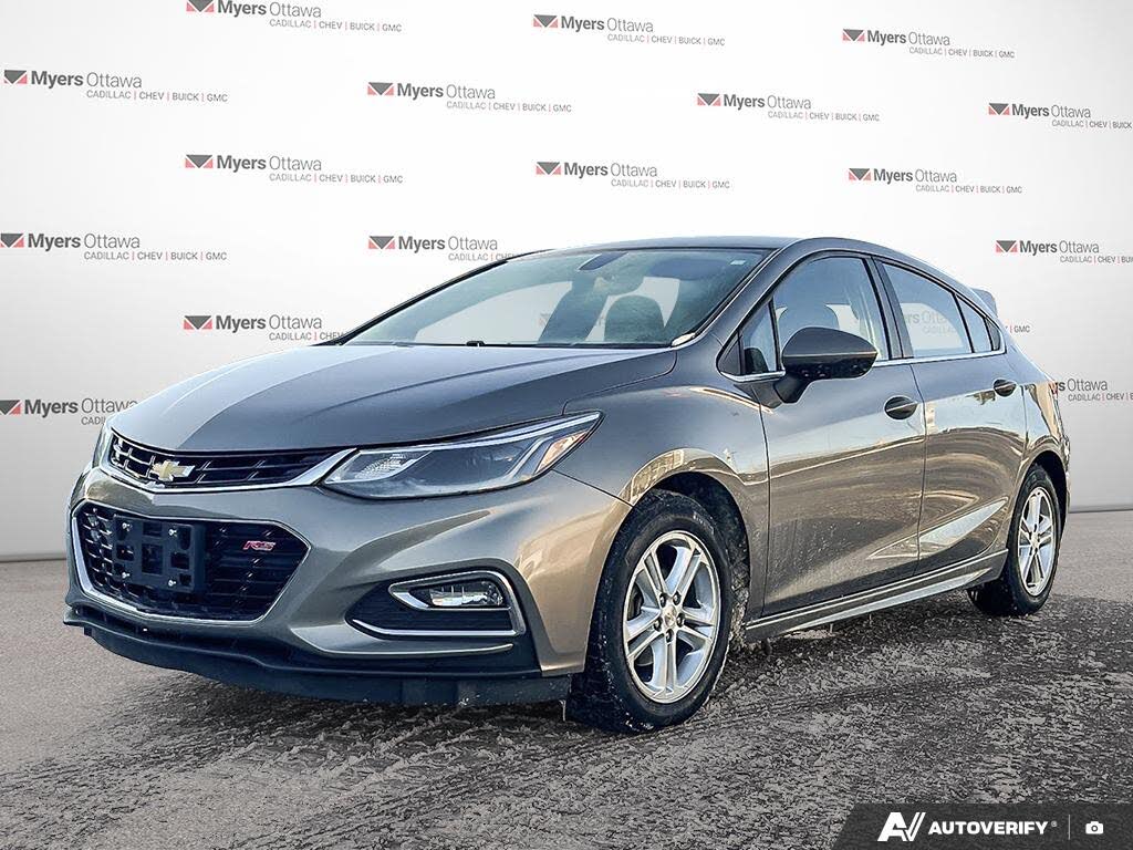 2017 Chevrolet Cruze LT Hatchback FWD