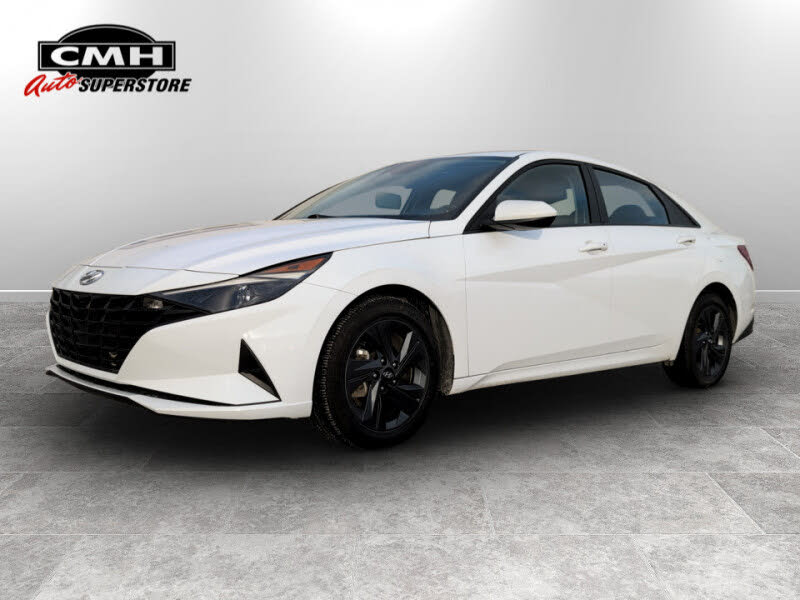 Hyundai Elantra Preferred FWD 2022