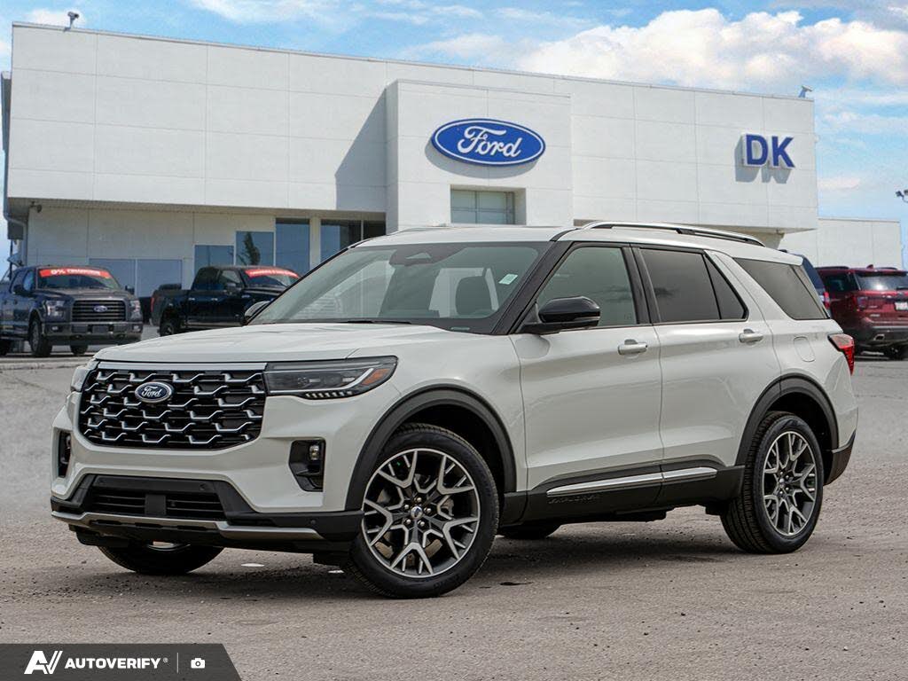 2025 Ford Explorer Platinum AWD