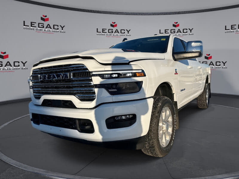 2025 RAM 2500 Laramie Crew Cab 4WD