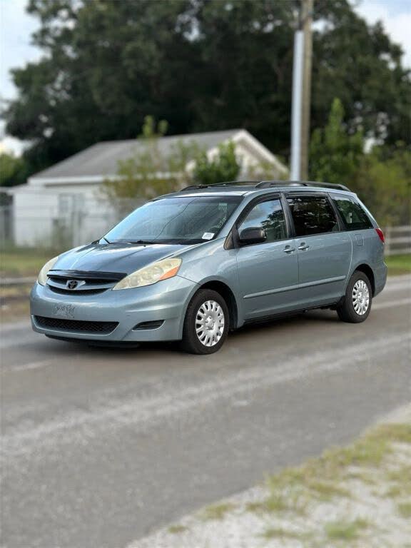 2007 Toyota Sienna CE 7-Passenger