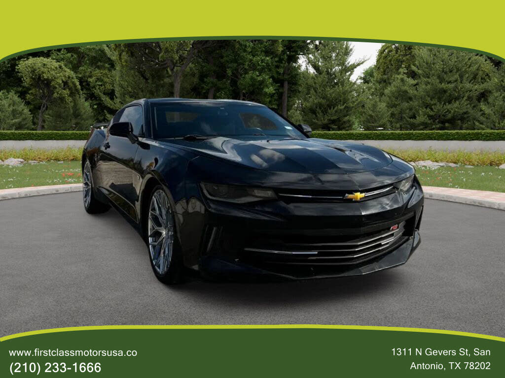 2018 Chevrolet Camaro 1LT Coupe RWD