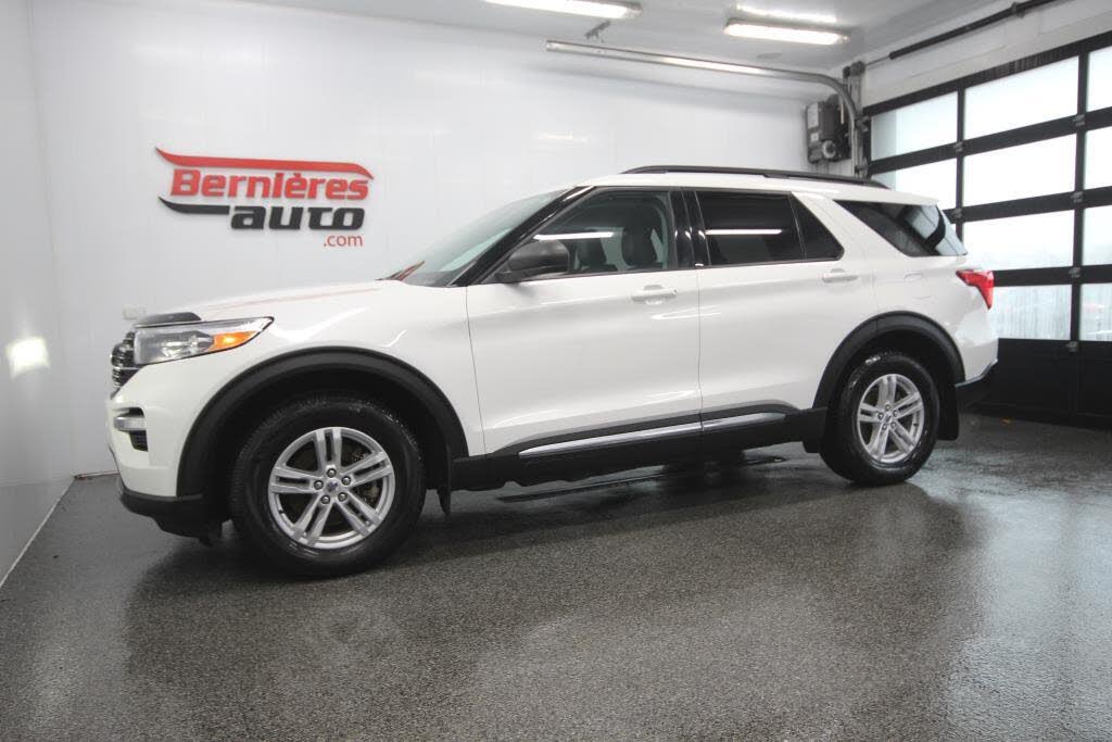Ford Explorer XLT AWD 2022