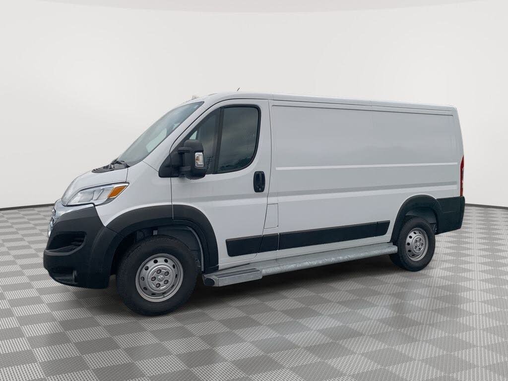 2023 RAM ProMaster 2500 136 Low Roof Cargo Van FWD