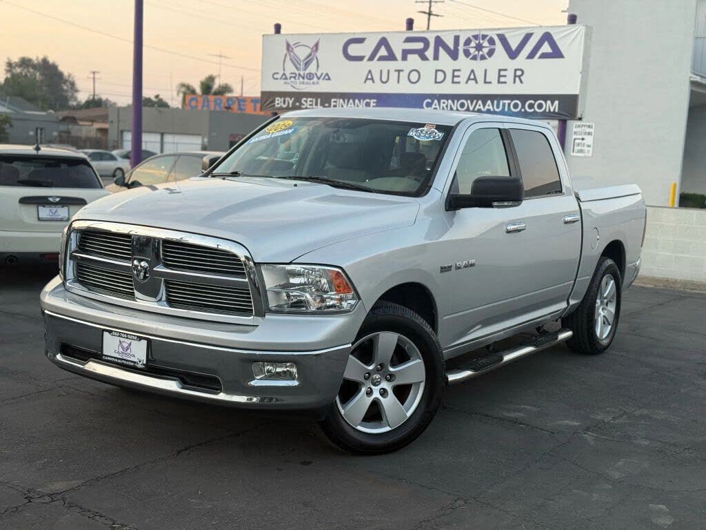 2009 Dodge RAM 1500 SLT Crew Cab RWD