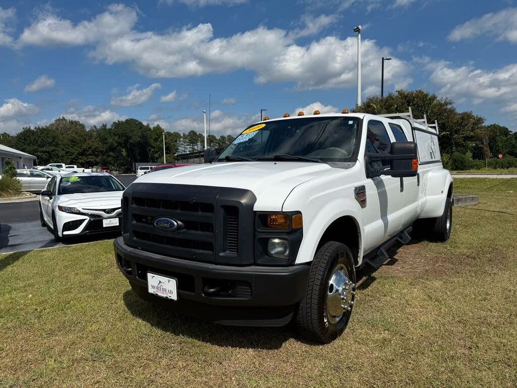 2009 Ford F-350 Super Duty XL Crew Cab LB DRW 4WD