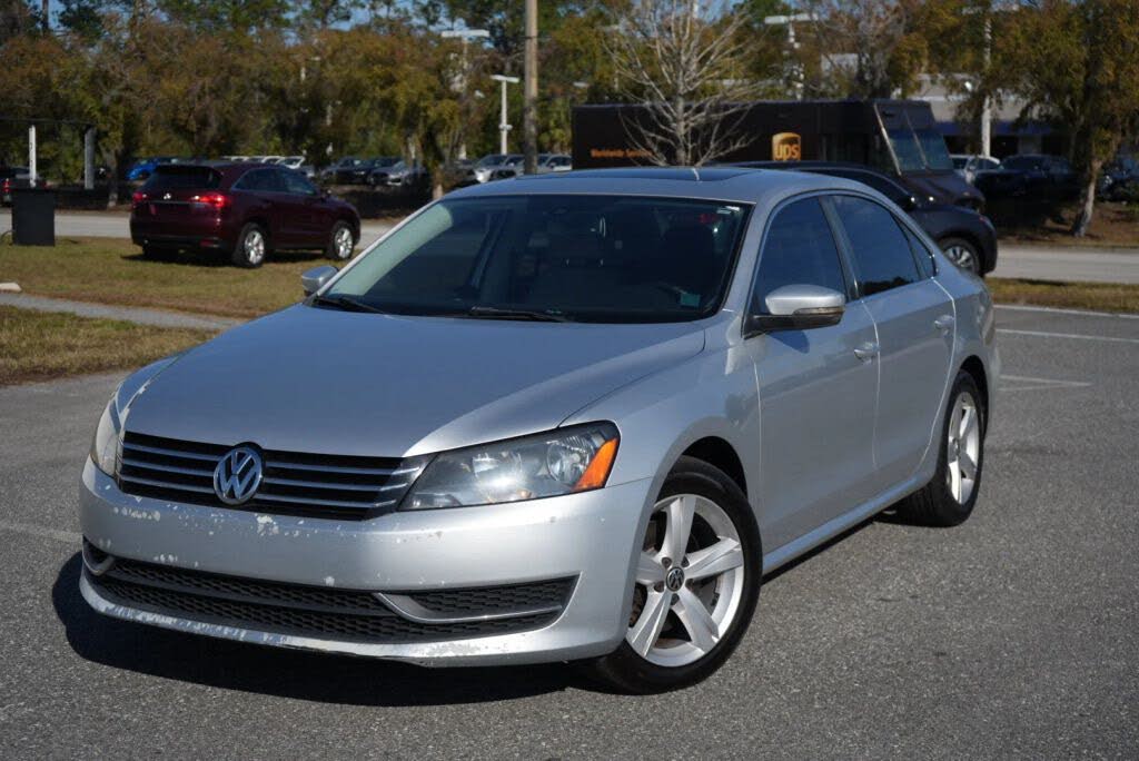 2013 Volkswagen Passat SE