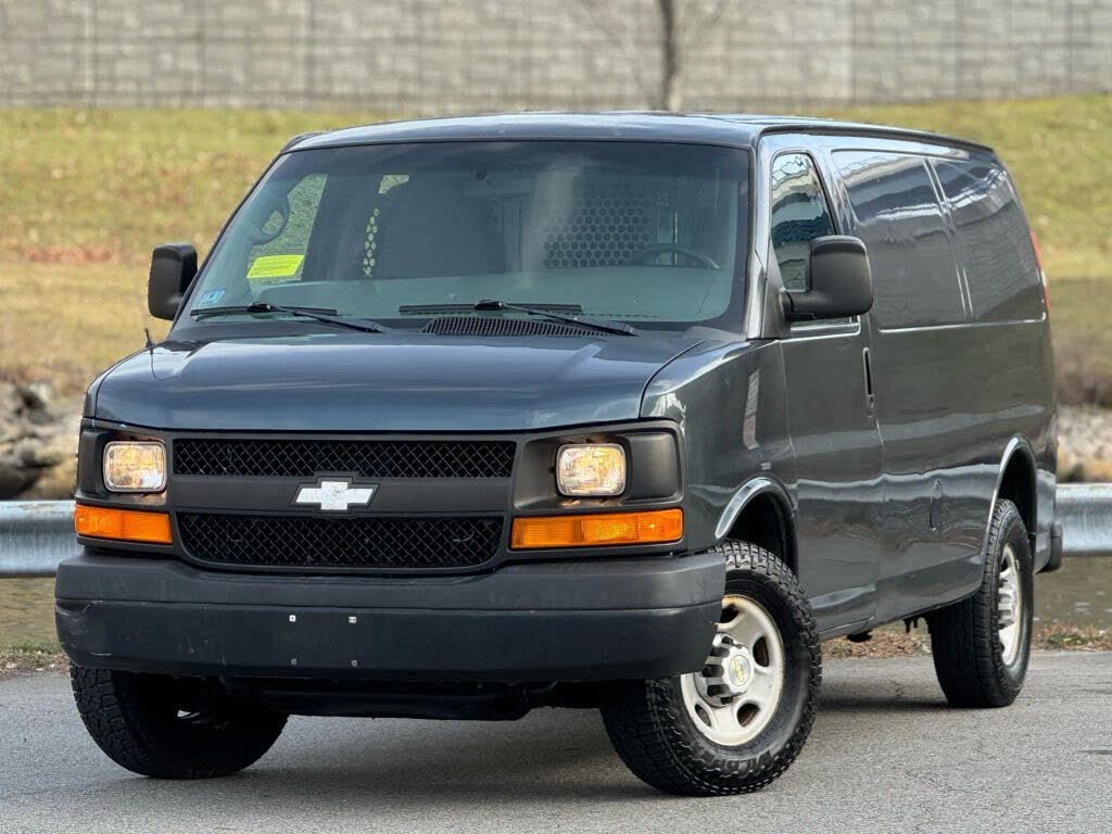2014 Chevrolet Express Cargo 2500 RWD