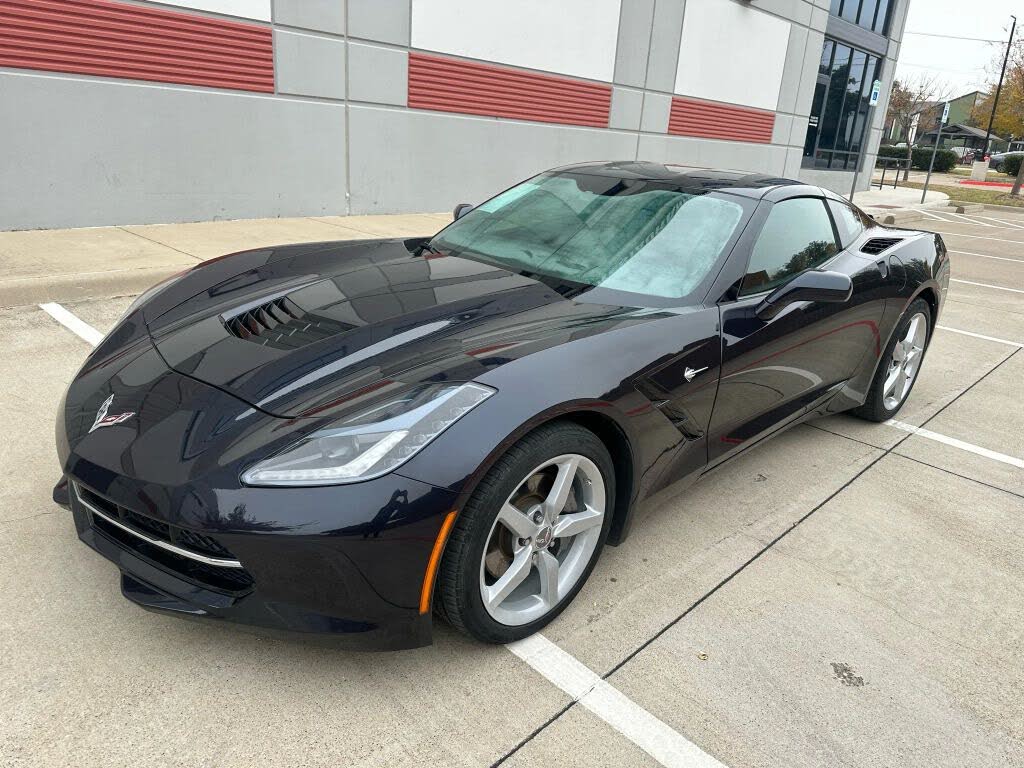 2015 Chevrolet Corvette Stingray 2LT Coupe RWD