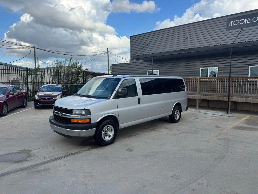 2016 Chevrolet Express 3500 1LT Extended RWD