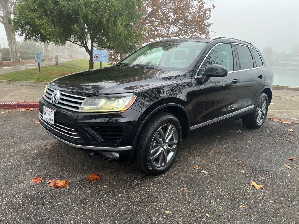 2016 Volkswagen Touareg VR6 Sport