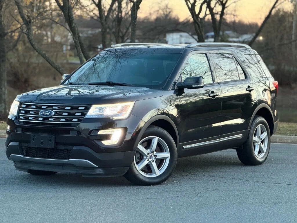 2017 Ford Explorer XLT AWD