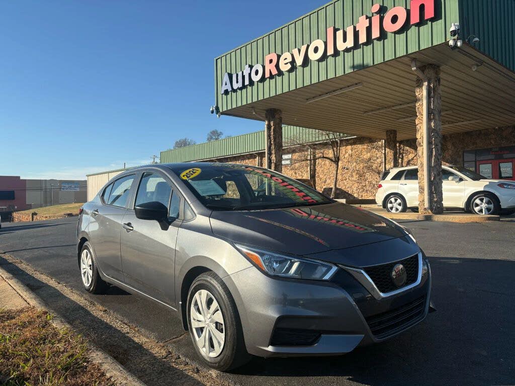 2021 Nissan Versa S FWD