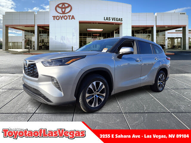 2023 Toyota Highlander XLE FWD