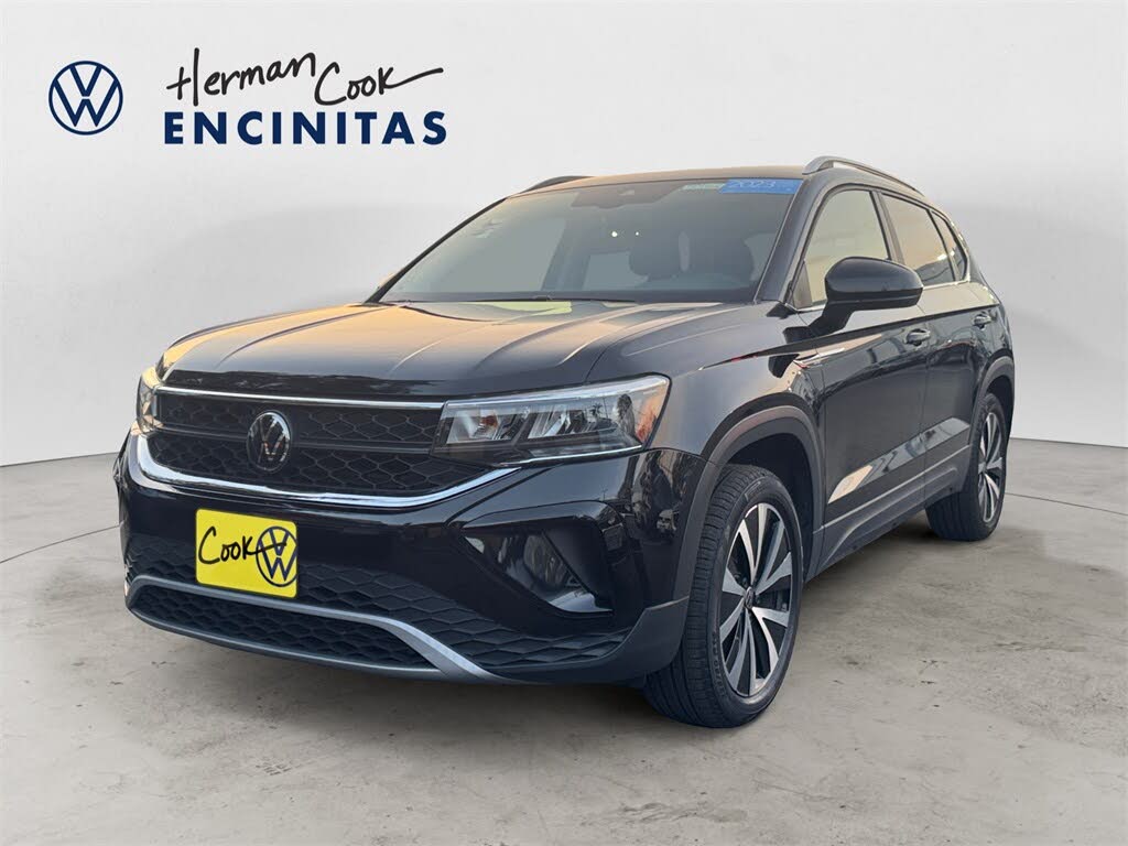 2023 Volkswagen Taos SE 4Motion