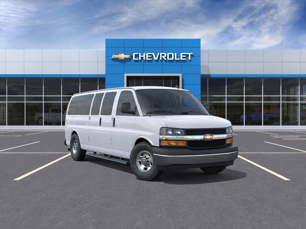 2025 Chevrolet Express 3500 LT Extended RWD